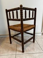 Vintage Eiken Bobbin Driehoek Stoel, Huis en Inrichting, Stoelen, Gebruikt, Bruin, Ophalen of Verzenden, Eén
