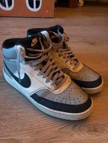 Nike Court Vision Mid 43 beschikbaar voor biedingen