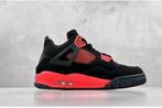 Jordan 4 schoenen, Ophalen of Verzenden, Zo goed als nieuw, Zwart