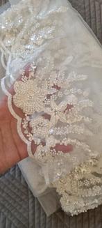 Spaanse sluier - Nieuw, Kleding | Dames, Ophalen of Verzenden, Nieuw, Overige kleuren, Accessoires