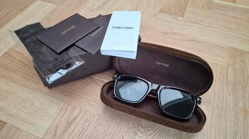 Tom Ford Barron FT1179
 beschikbaar voor biedingen