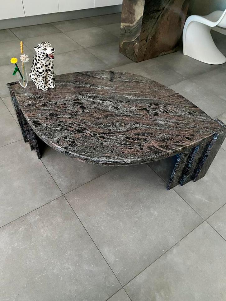 Salontafel ‘’Paradiso Classico’’ Graniet / Roche Bobois ‘70, Huis en Inrichting, Tafels | Salontafels, Zo goed als nieuw, Minder dan 50 cm