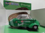 Messerschmitt 250 groen Persil Revell metal 1:18 KRD, Ophalen of Verzenden, Zo goed als nieuw, Auto, Revell