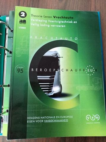 Theorieboeken rijbewijs ce en code 95 beschikbaar voor biedingen