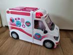 Barbie ambulance inclusief accessoires, Kinderen en Baby's, Speelgoed | Speelgoedvoertuigen, Ophalen of Verzenden, Zo goed als nieuw
