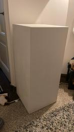Witte moderne zuil groot en massief mdf 45x45x100, Huis en Inrichting, Woonaccessoires | Zuilen en Pilaren, Ophalen, Zo goed als nieuw