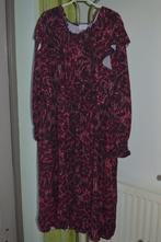 Prachtige jurk met rode/roze accenten maat XXL.., Jurk, Ophalen of Verzenden, Roze, Zo goed als nieuw