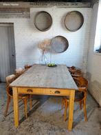 Brede grote antieke grenen tafel met tapse poten, Ophalen of Verzenden