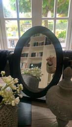 Spiegel stoer en sober, Huis en Inrichting, Woonaccessoires | Spiegels, Minder dan 50 cm, Gebruikt, Ophalen of Verzenden, Minder dan 100 cm