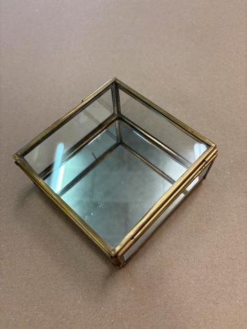 Glasbox Vierkant 10x10x5cm - Nieuw in Doos beschikbaar voor biedingen