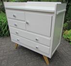 Massief houten vintage commode, Ophalen, Zo goed als nieuw