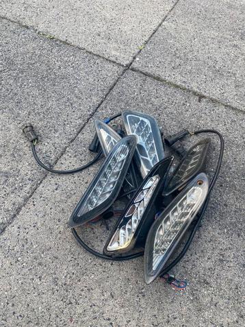 Vespa sprint diverse leds beschikbaar voor biedingen