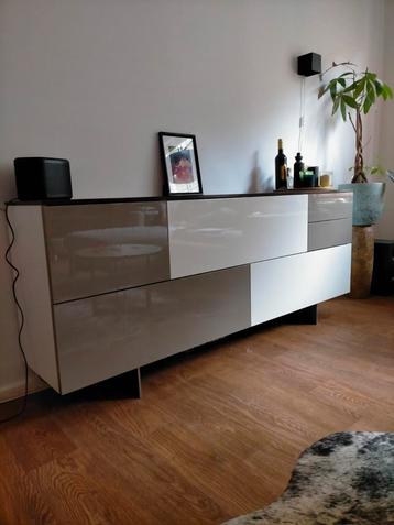 Enzo luca dressoir  beschikbaar voor biedingen