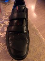 Prada heren schoen maat 45 (10), Kleding | Heren, Schoenen, Ophalen of Verzenden, Zo goed als nieuw, Zwart