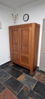 Stevige houten (teak) kast, opbergkast, Ophalen, Zo goed als nieuw