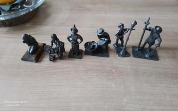 Tinnen beeldjes ambachten - set van 5, en mama met kindje beschikbaar voor biedingen