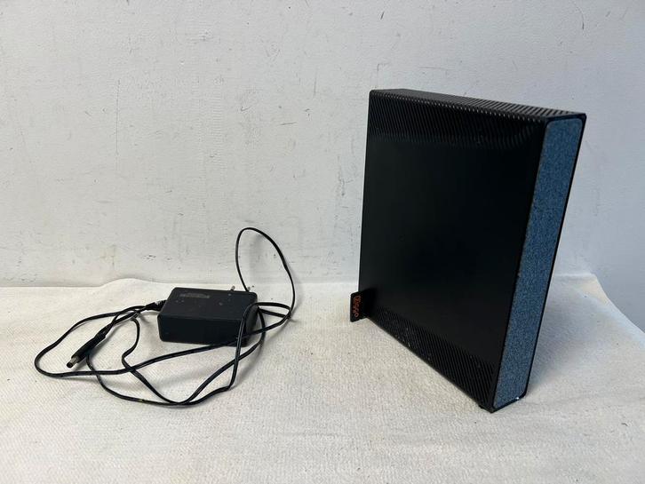 Te Koop : Ziggo Box Sagemcom F3896LG-ZG Modem / Router, Computers en Software, Routers en Modems, Gebruikt, Ophalen of Verzenden