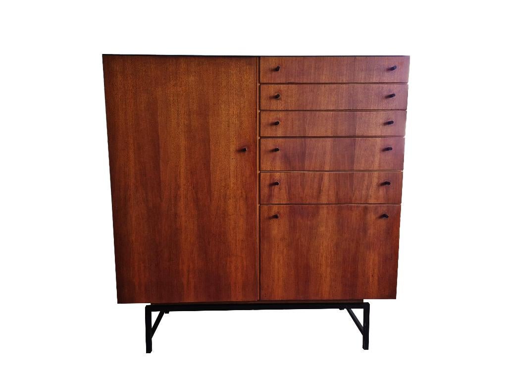 Schitterende zeer zeldzame Fristho design strakke salonkast, Ophalen, Gebruikt