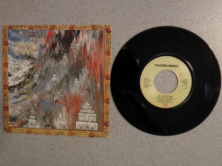 Talking Heads - The lady don't mind VINYL SINGLE, Cd's en Dvd's, Vinyl Singles, Gebruikt, Single, Pop, 7 inch, Ophalen of Verzenden