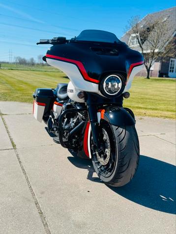 Harley davidson streetglide beschikbaar voor biedingen