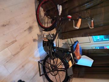 GEZOCHT KENNER Mobylette motobecane av3  beschikbaar voor biedingen