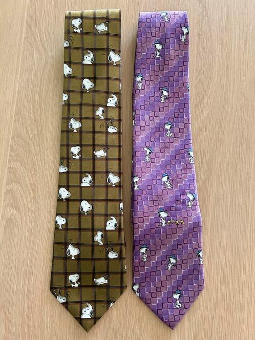 Twee vintage heren stropdassen van Snoopy, Kleding | Heren, Stropdassen, Zo goed als nieuw, Met patroon, Overige kleuren, Ophalen of Verzenden