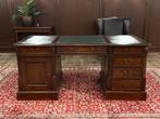 Klassiek Engels bureau (partnerdesk) #616, Huis en Inrichting, Bureaus, Ophalen of Verzenden, Zo goed als nieuw, Bureau
