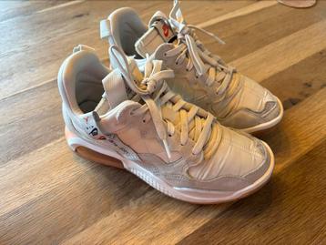 Nike Air Jordan Ma2 Sp Future Beginnings maat 40 sneakers beschikbaar voor biedingen
