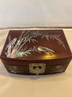 antieke naaidoos, Antiek en Kunst, Ophalen of Verzenden, Dames