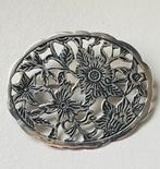 Zilveren Art Nouveau Broche gekeurd zilver 4,5 x 4, Sieraden, Tassen en Uiterlijk, Broches, Ophalen, Gebruikt, 4 tot 7 cm, Zilver