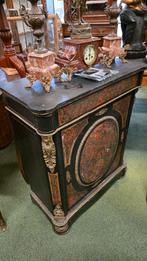 Antieke Boulle kast, Ophalen