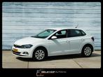 Volkswagen Polo 1.0 TSI Park Sensoren Business Carplay Navi, Auto's, Voorwielaandrijving, Adaptive Cruise Control, Gebruikt, Wit
