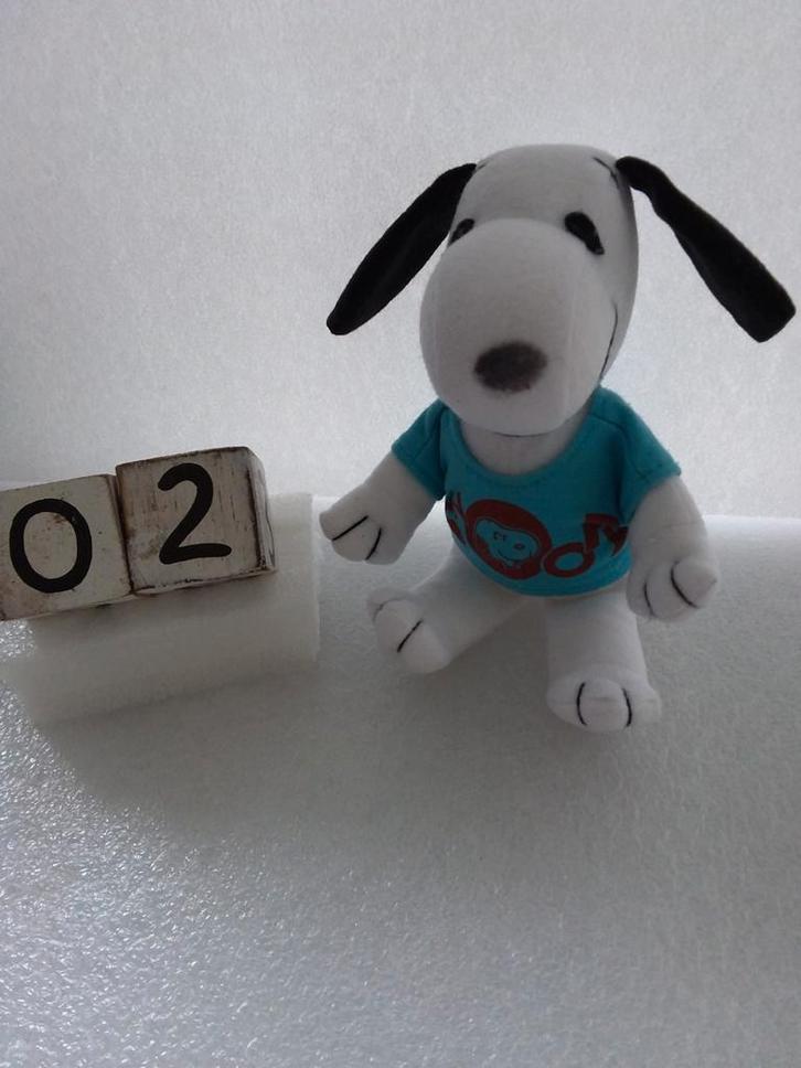 Snoopy peanuts knuffel glocattoli sicuri Ferrero spa, Kinderen en Baby's, Speelgoed | Knuffels en Pluche, Zo goed als nieuw, Overige typen