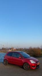 Ford Fiësta 2.0 16V ST 3DR 2005 Rood, Auto's, Ford, Voorwielaandrijving, 1037 kg, 4 cilinders, Leder en Stof