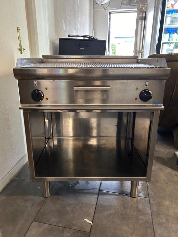 Elektrische SARO Grilplaat Met Open Onderstel, Witgoed en Apparatuur, Grillplaten, Zo goed als nieuw, Ophalen