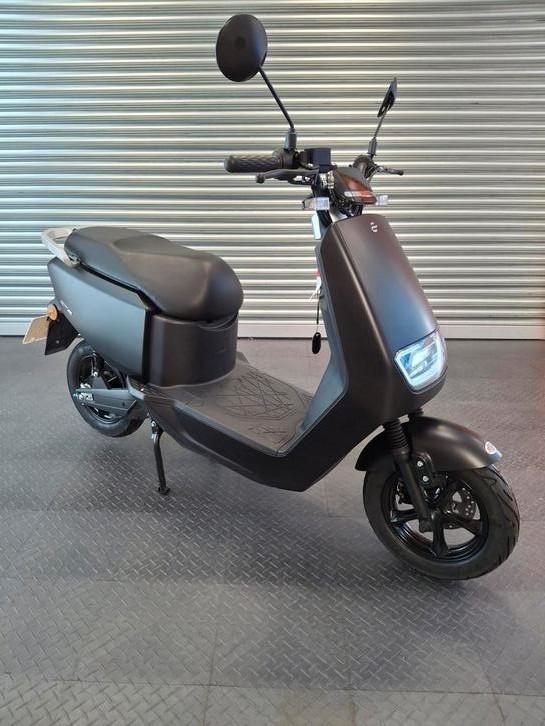 AGM Ecooter ET2 45km elektrische bromscooter nieuw, Fietsen en Brommers, Scooters | Overige merken, Nieuw, Elektrisch, Ophalen