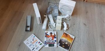 Nintendo Wii met accessoires en games beschikbaar voor biedingen