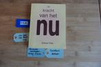 De kracht van het nu Eckhart Tolle. Lees aub foto 2., Gelezen, Spiritualiteit algemeen, Overige typen, Ophalen of Verzenden