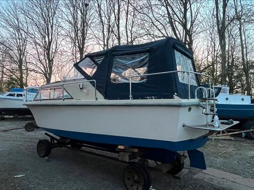 POLARIS 770 OPKNAPPER, Watersport en Boten, Motorboten en Motorjachten, Zo goed als nieuw, Polyester, 6 tot 9 meter, Benzine, 50 pk of meer