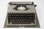 Mooie Optima Plana Typemachine uit 1956 mét koffer & sleutel, Diversen, Typemachines, Gebruikt, Ophalen of Verzenden