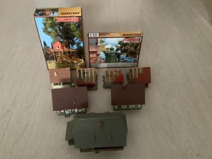Modelhuisjes H0 - gebouwd en bouwdoos, Hobby en Vrije tijd, Modeltreinen | H0, Gebruikt, Overige typen, Gelijkstroom of Wisselstroom