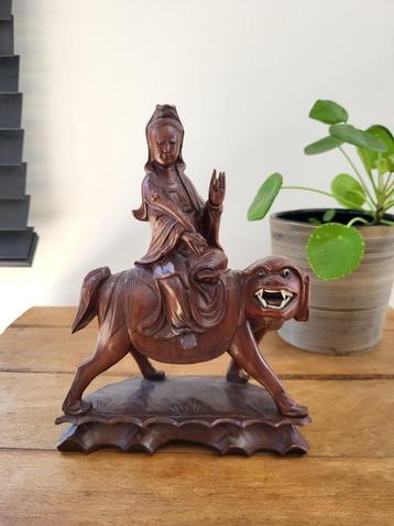 chinees houten beeld foo dog beschikbaar voor biedingen