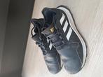 Adidas Youngster korfbal/hockey schoenen, Ophalen of Verzenden, Zo goed als nieuw, Schoenen