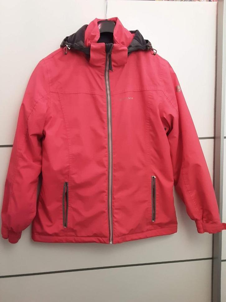 Outdoor winter jas roze, Kleding | Dames, Jassen | Winter, Zo goed als nieuw, Maat 38/40 (M), Roze, Ophalen of Verzenden