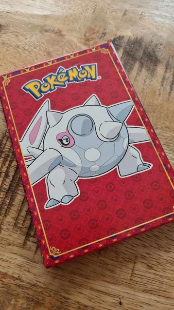 Pokemon kaarten en speeltje McDonalds happy meal