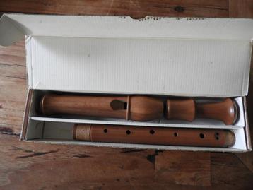 Alt blokfluit van Aura beschikbaar voor biedingen