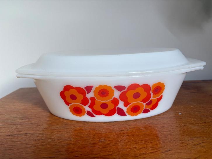 Arcopal lotus ovale dekschaal retro, Verzamelen, Retro, Huis en Inrichting, Ophalen of Verzenden