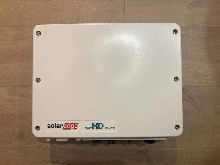 SolarEdge HD-Wave SE3680H Omvormer, Doe-het-zelf en Verbouw, Zonnepanelen en Toebehoren, Gebruikt, Overige typen, 200 wattpiek of meer