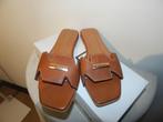 Nikkie leren instap slippers bruin aparte band Nieuw in doos, Slippers, Bruin, Verzenden, Nieuw