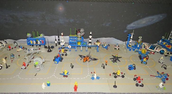 Lego volledige ruimtebasis ( space ), Kinderen en Baby's, Speelgoed | Duplo en Lego, Zo goed als nieuw, Lego, Complete set, Ophalen
